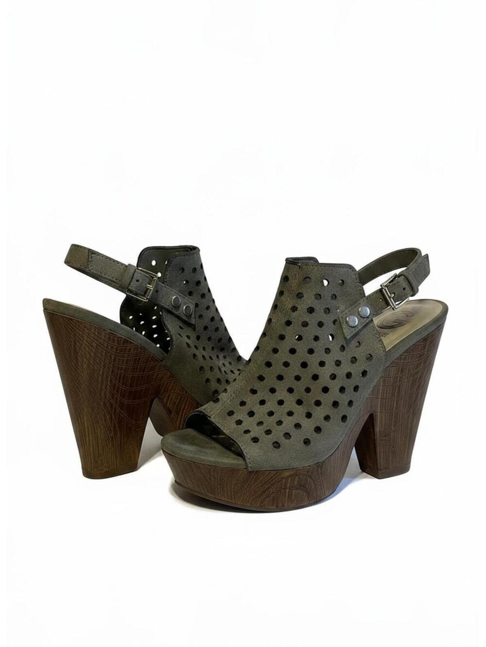 G by Guess Shawty Olive Green Laser Cut Platform Wedge Heel Sandals Sz 7.5 Boho